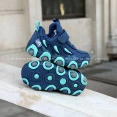 کفش اسپرت بچگانه چراغدار مناسب پیاده روی |برند BKG-225008| اورجینال - Image 3